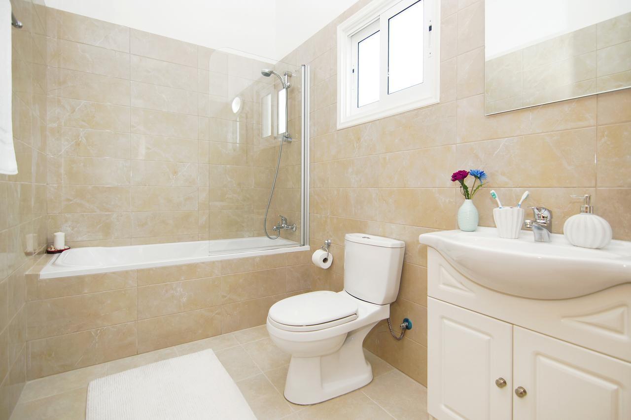 פרוטאראס Villa Anette מראה חיצוני תמונה